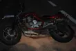 Skręcała w lewo, gdy w jej auto uderzył motocyklista. Jedna osoba jest poważnie ranna