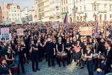 "Czarny poniedziałek" w Białymstoku. Kobiety będą strajkowały
