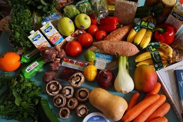 Nie marnuj jedzenia. Banki Żywności wskazują, co najczęściej wyrzucamy i dlaczego