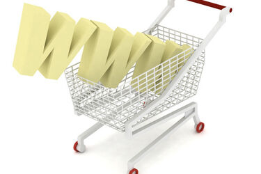 Dwie twarze: Ryneczek online – grupa zamknięta [FELIETON]