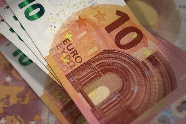 10 euro łapówki za niewypisanie mandatu