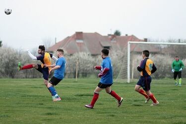 Podlaski futbol. Gra IV liga, KOS i A-klasa. Wyniki weekendowych spotkań