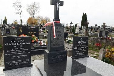 Kwesty na cmentarzach w Białymstoku i regionie, by ratować zabytkowe nagrobki