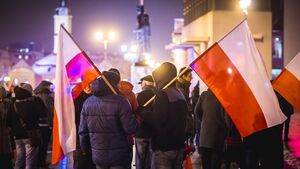 Uczcili odzyskanie niepodległości marszem. Bez polityki się nie obyło