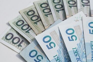 Podstępne kobiety okradły staruszkę w Pogorzałkach