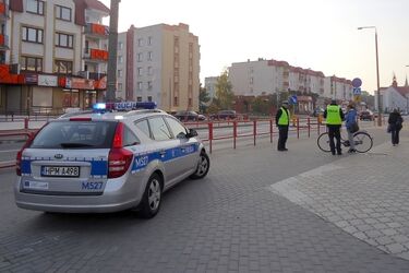 15-latka potrącona na przejściu dla pieszych. Poszukują sprawczyni