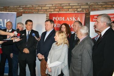 Referendum w sprawie lotniska. Związkowcy wierzą w spełnienie swoich marzeń