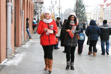 Trwa Finał WOŚP. Święty Mikołaj i koncerty na rynku