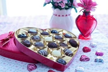 Walentynki. Najciekawsze pomysły na spędzenie wyjątkowego wieczoru [WIDEO]