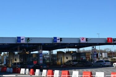 Z kradzioną naczepą podjechał do odprawy granicznej