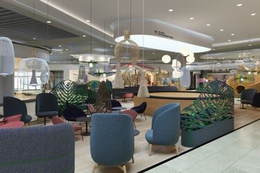 Auchan po rozbudowie. Nowe marki, plac zabaw, kącik multimedialny i budy dla psów