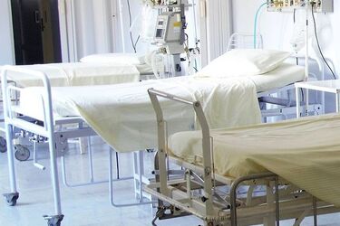 Zakaz odwiedzin w szpitalu wojewódzkim. Przyczyną jest groźna bakteria New Delhi