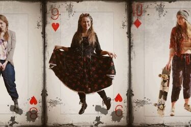 Znane piosenki w żartobliwej formie. Dyplomowy spektakl