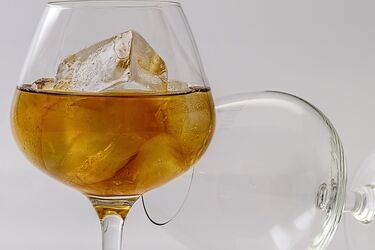 Uwaga na nieodpowiedzialnych kierowców. Pijani w osobówce, ciężarowce i na rowerze