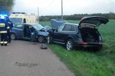 Śmiertelny wypadek drogowy. Nie żyją dwie młode osoby