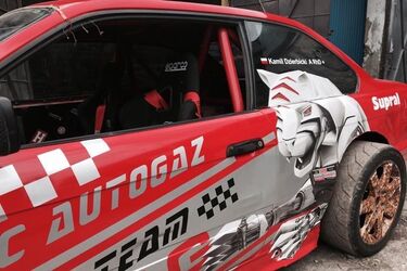 Profesjonalny drifter dołączył do ekipy STAG Rally Team