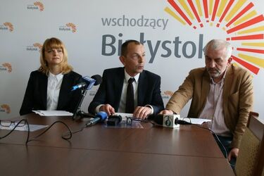 Cel szczytny, tylko nie mogą się dogadać. A stracą na tym dzieci