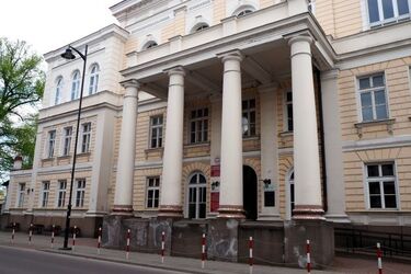 Chcesz studiować na UwB? Rozpoczyna się rekrutacja