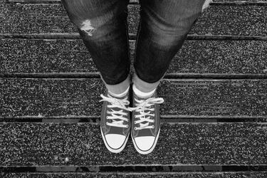 20-latka chciała skoczyć z mostu