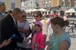 W Białymstoku świętowano urodziny samorządu. Prezydent rozdawał tort