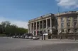 Dwie twarze: Krótka historia pewnego placu [FELIETON]