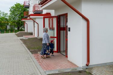 Zwrot sprawie mieszkań komunalnych. Część lokatorów będzie mogła je wykupić