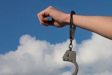 Pijany biegał z kosą po wsi i groził ludziom śmiercią