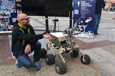 Łaziki marsjańskie lecą do Turcji. Wystąpią w filmie 3D