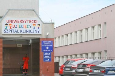 Przerwa w wykonywaniu badań rezonansem magnetycznym. UDSK czeka na nowy sprzęt