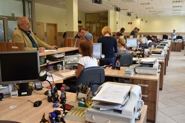 Niektóre instytucje w poniedziałek nie pracują. Sprawdź, którzy urzędnicy mają wolne