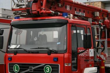 Podejrzana butelka przed gmachem Sądu Okręgowego w Białymstoku