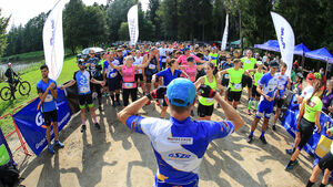 Duathlon w Czarnej Białostockiej. Biegali, jeździli, dobrze się bawili [ZDJĘCIA]