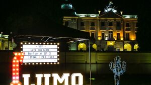 Iluminacje, pokazy laserowe i fireshow. Lumo Bjalistoko rozświetla miasto [ZDJĘCIA]
