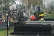 Sprzątanie pomników to coraz popularniejszy biznes. Chętnych nie brakuje