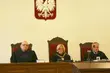 26-latek w kajdankach i klapkach uciekł konwojentom. Sąd ponownie uniewinnił policjantów