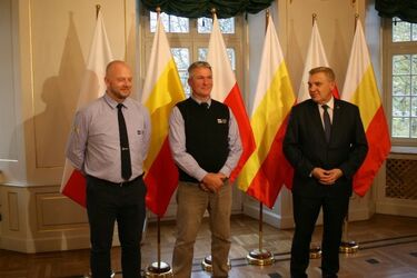 Pomogli pasażerom w potrzebie. Nie czują się bohaterami