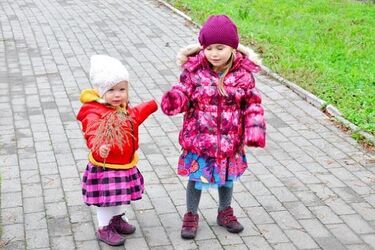 Wypadki drogowe z udziałem dzieci. O czym rodzice powinni pamiętać?