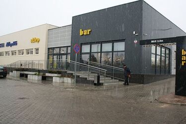 Nowoczesny supermarket i bar z opcją drive. Otwarcie sklepu PSS Społem [ZDJĘCIA]