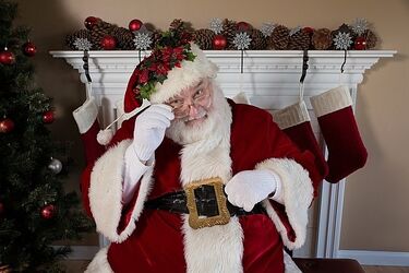 "Mikołaj grzeje ostro z prezentami" - konkurs dla najmłodszych