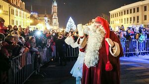 Do Białegostoku przyjechał prawdziwy Mikołaj z Laponii. Witały go tłumy [ZDJĘCIA]