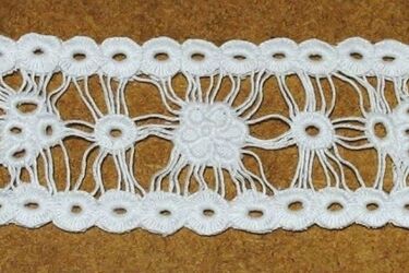 Czytasz książki w autobusie? Możesz dostać rękodzielniczą zakładkę