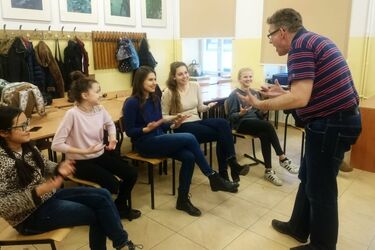 Młodzież może migać. Nietypowe zajęcia w białostockiej szkole