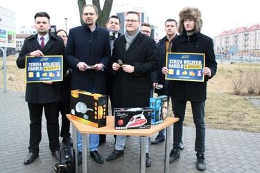 Zakaz handlu to "patologiczna sytuacja"? Nie wszyscy mogą mieć wolne