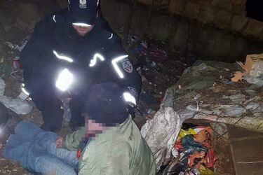 O mały włos od tragedii. 57-latek koczował w ruinach spalonego domu