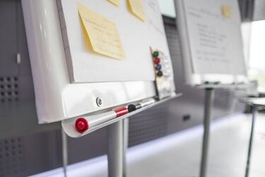 Jak dostać dofinansowanie i założyć dochodowy biznes? Bezpłatne szkolenia