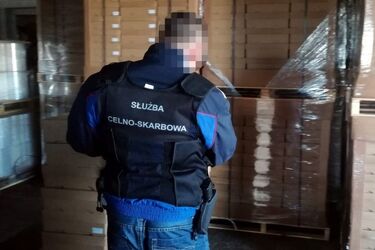 Ogromna fabryka nielegalnych papierosów zlikwidowana 