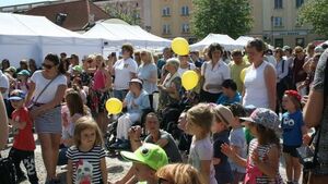 XVI Marsz Godności Niepełnosprawnych. Śpiewy, tańce i mnóstwo radości na Rynku Kościuszki