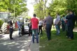 Wzięli ciągniki i przyjechali protestować. Policja nie wpuściła ich pod urząd