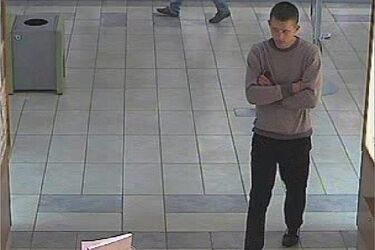 Obrabował sklep w galerii handlowej. Później ślad po nim zaginął