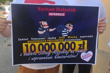 Policjanci pracują na meblach ze śmietnika - twierdzi kandydat na prezydenta Białegostoku